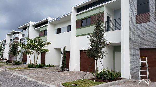 PLANTATION BUSINESS PARK - Residential