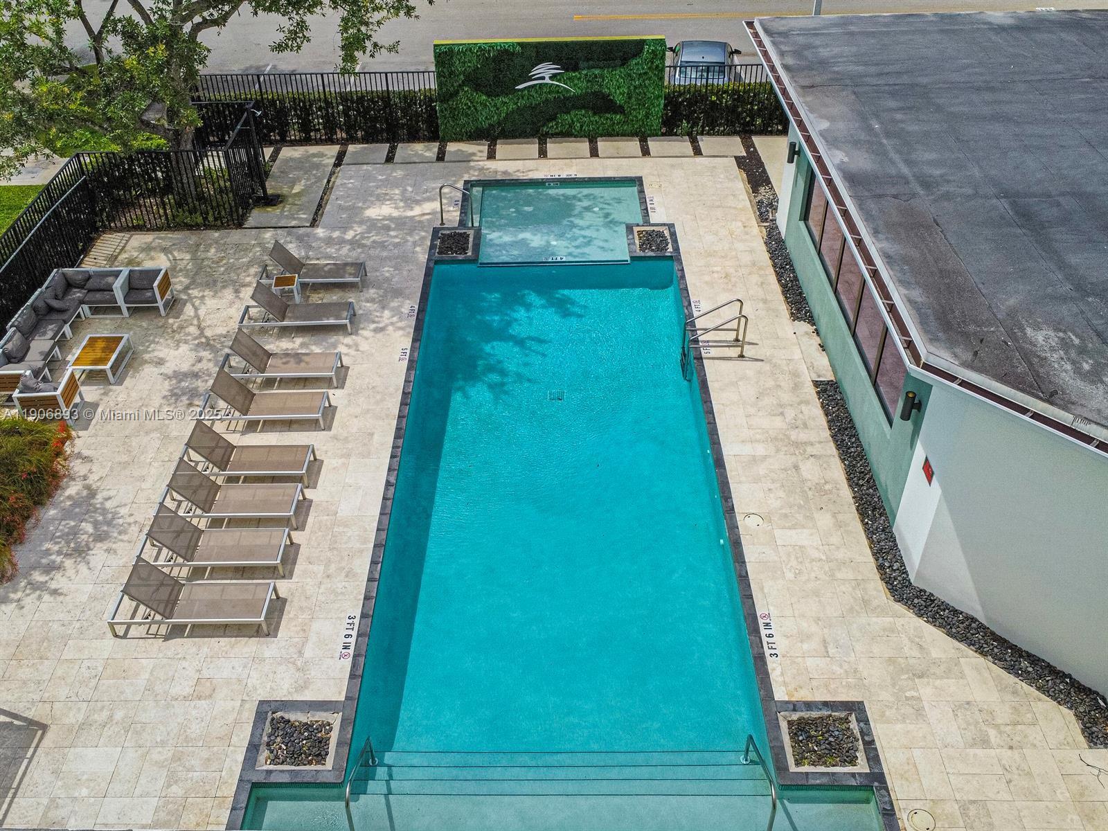 PLANTATION BUSINESS PARK - Residential