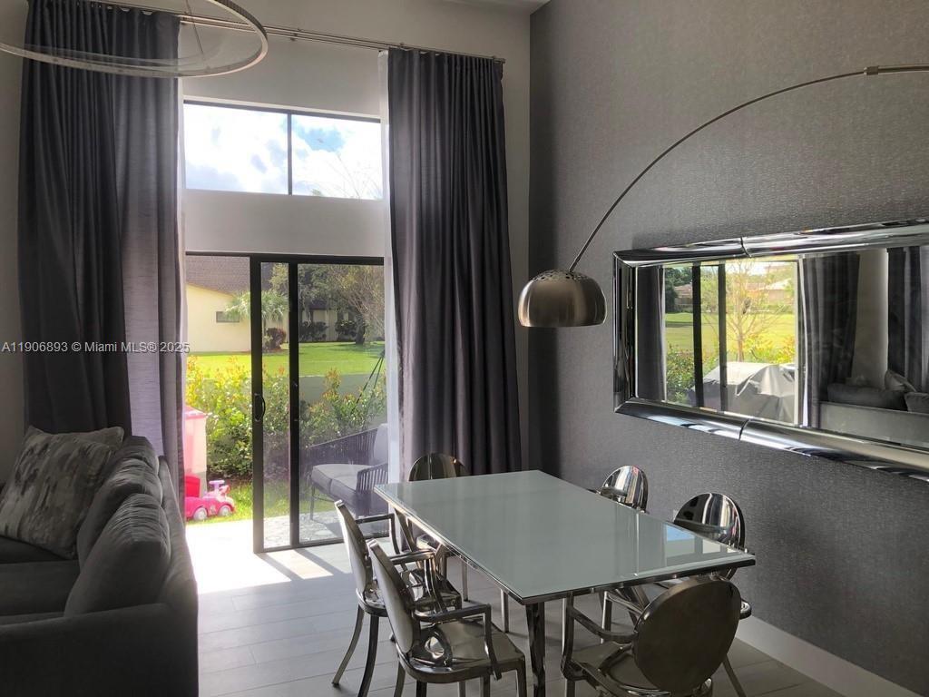 PLANTATION BUSINESS PARK - Residential