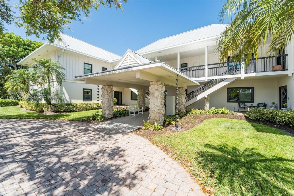 Photo of 851 Saturn St #D, Jupiter, FL 33477 (MLS # A11983735)