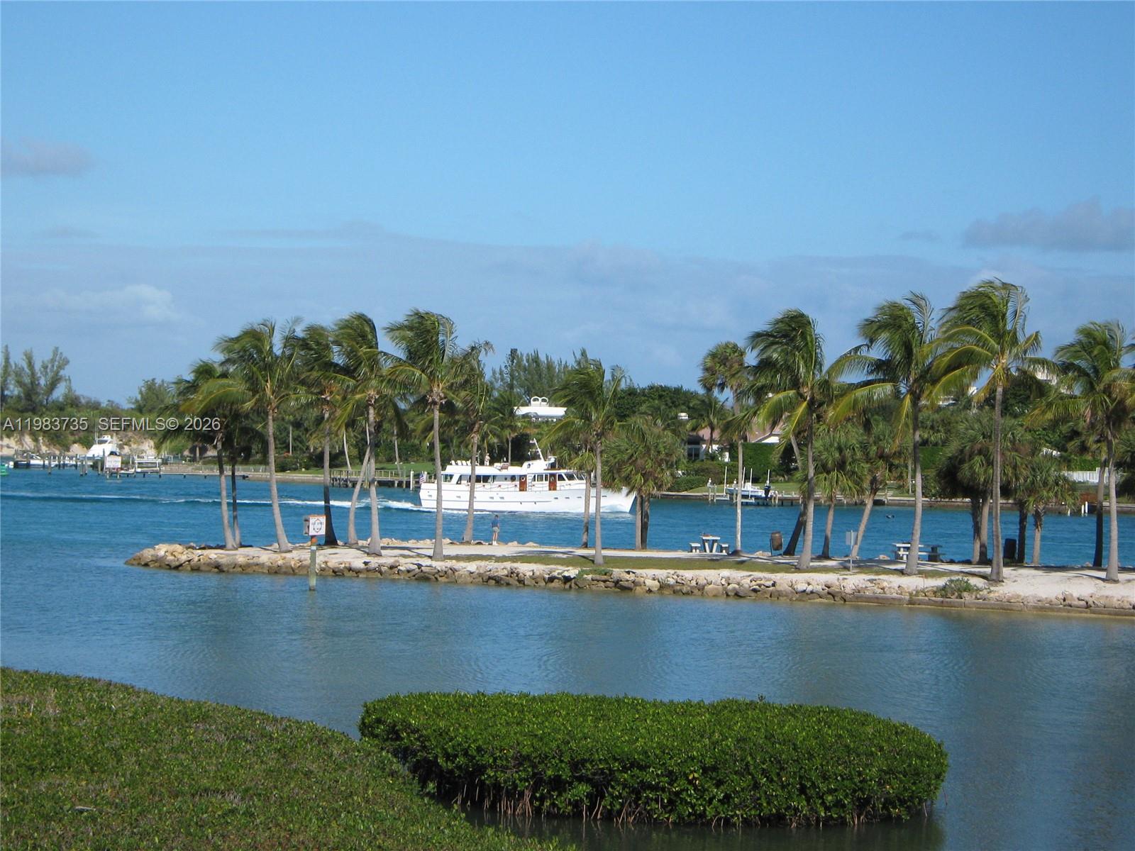 JUPITER INLET COVE CONDO - Residential