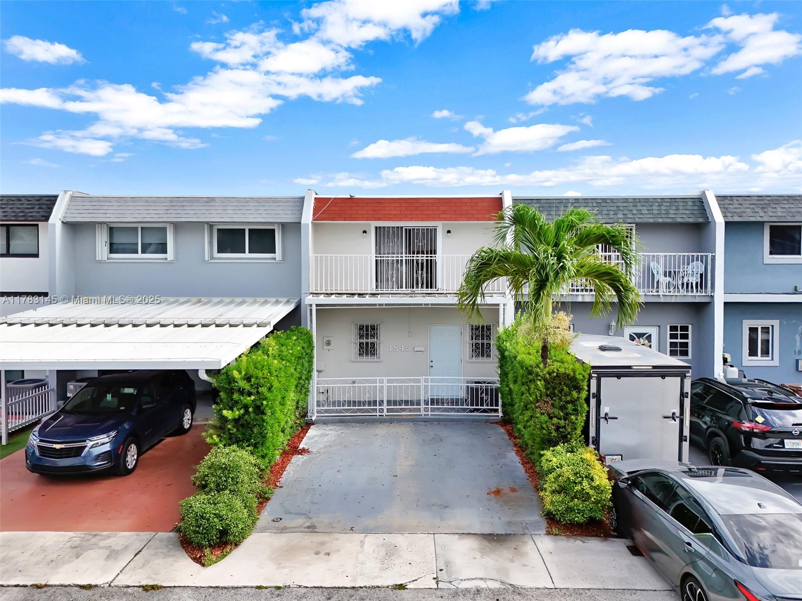 1845 W 73rd Pl 1845, Hialeah, Miami-Dade County, Florida - 2 Bedrooms  
3 Bathrooms - 