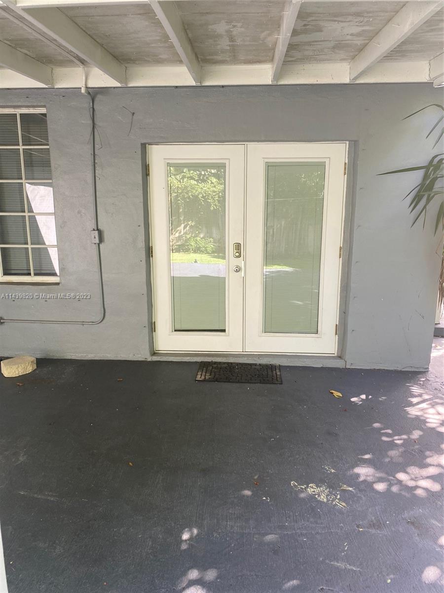 LAKE FOREST SEC 4 - Residential Lease