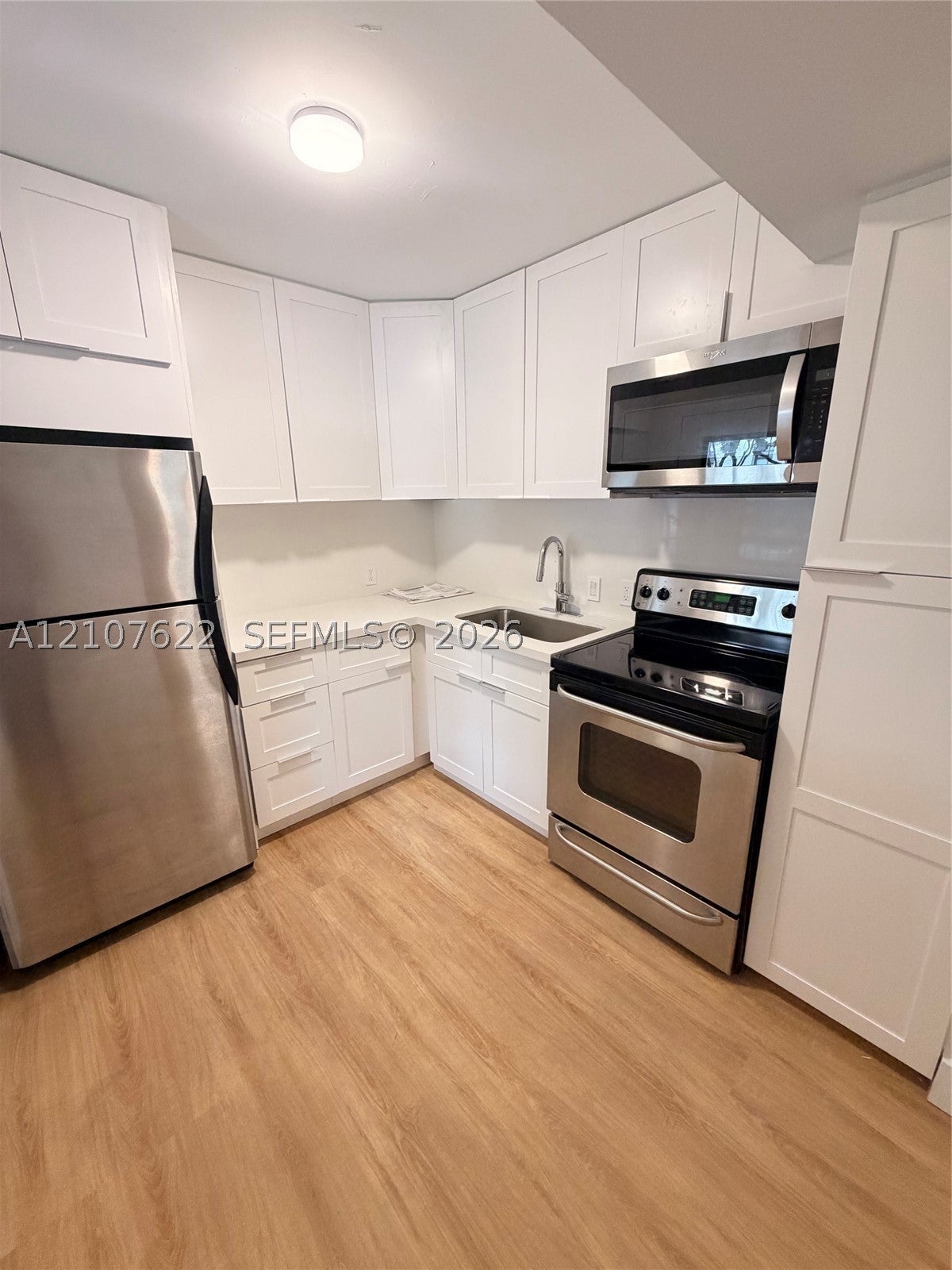 20400 W Country Club Dr 112