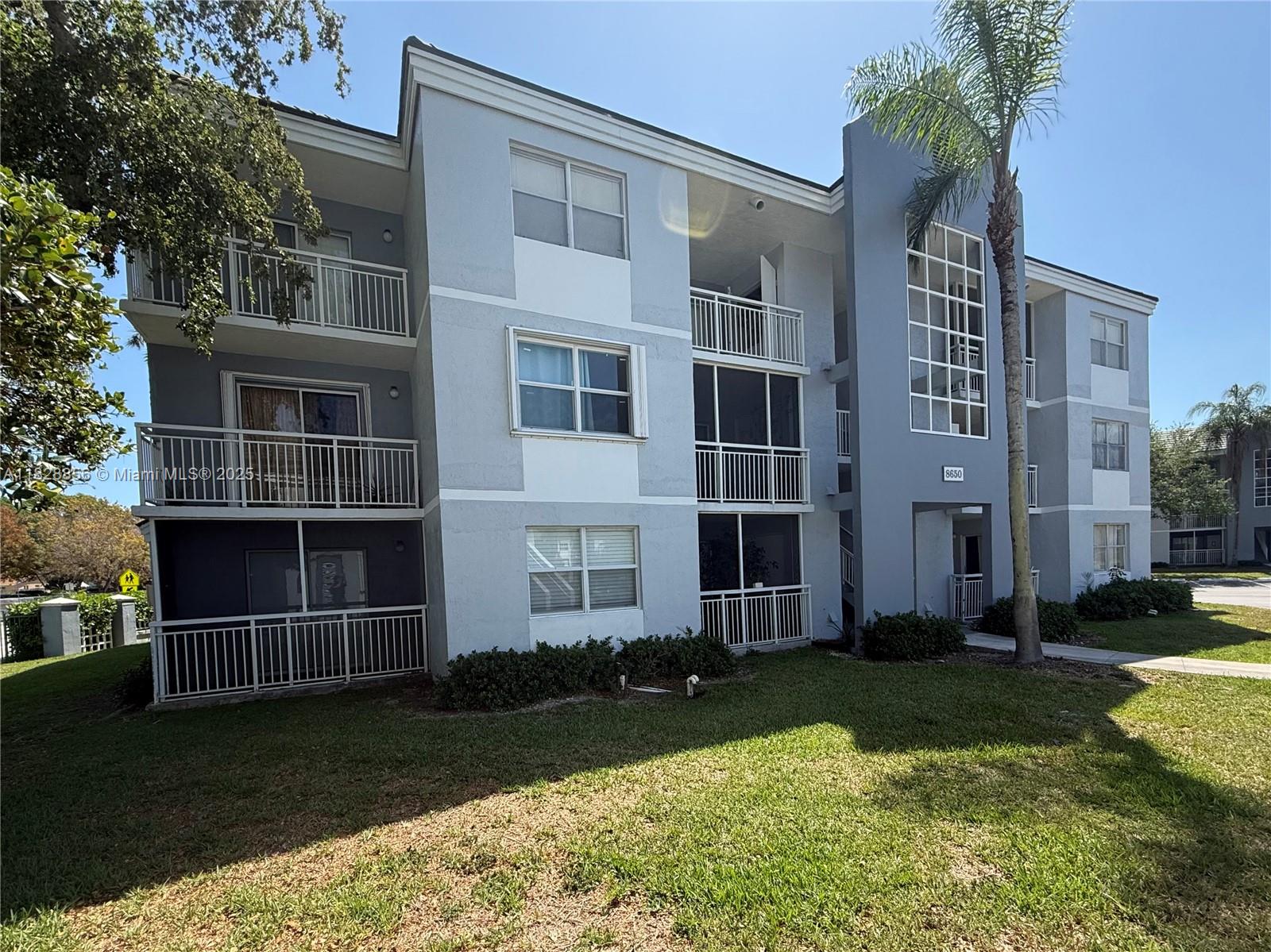 8650 SW 212th St 201