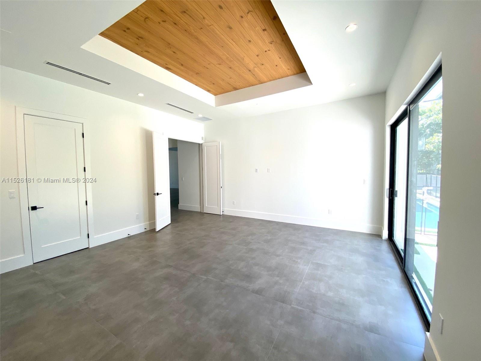 GARDEN ESTATES - Residential