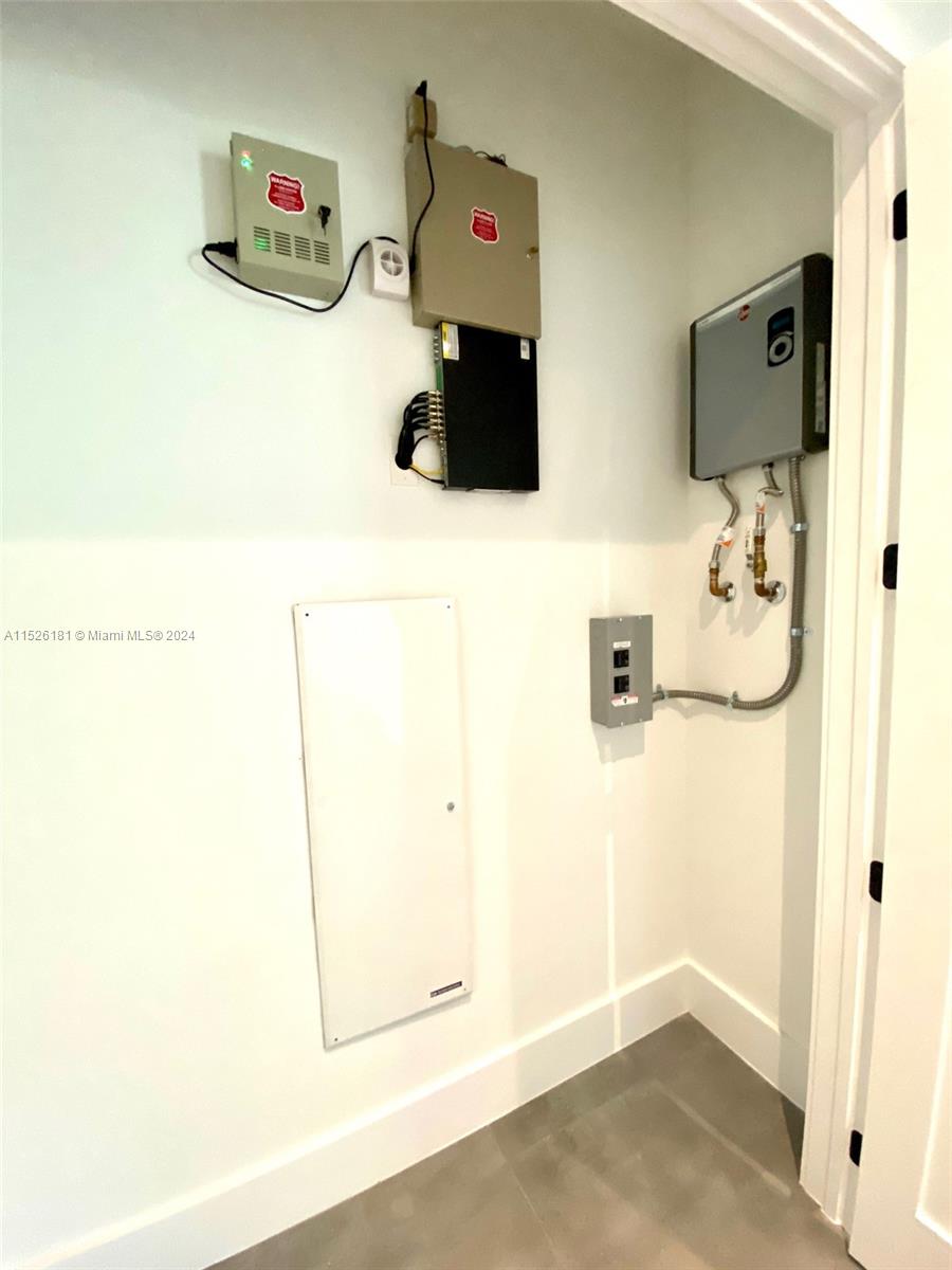 GARDEN ESTATES - Residential