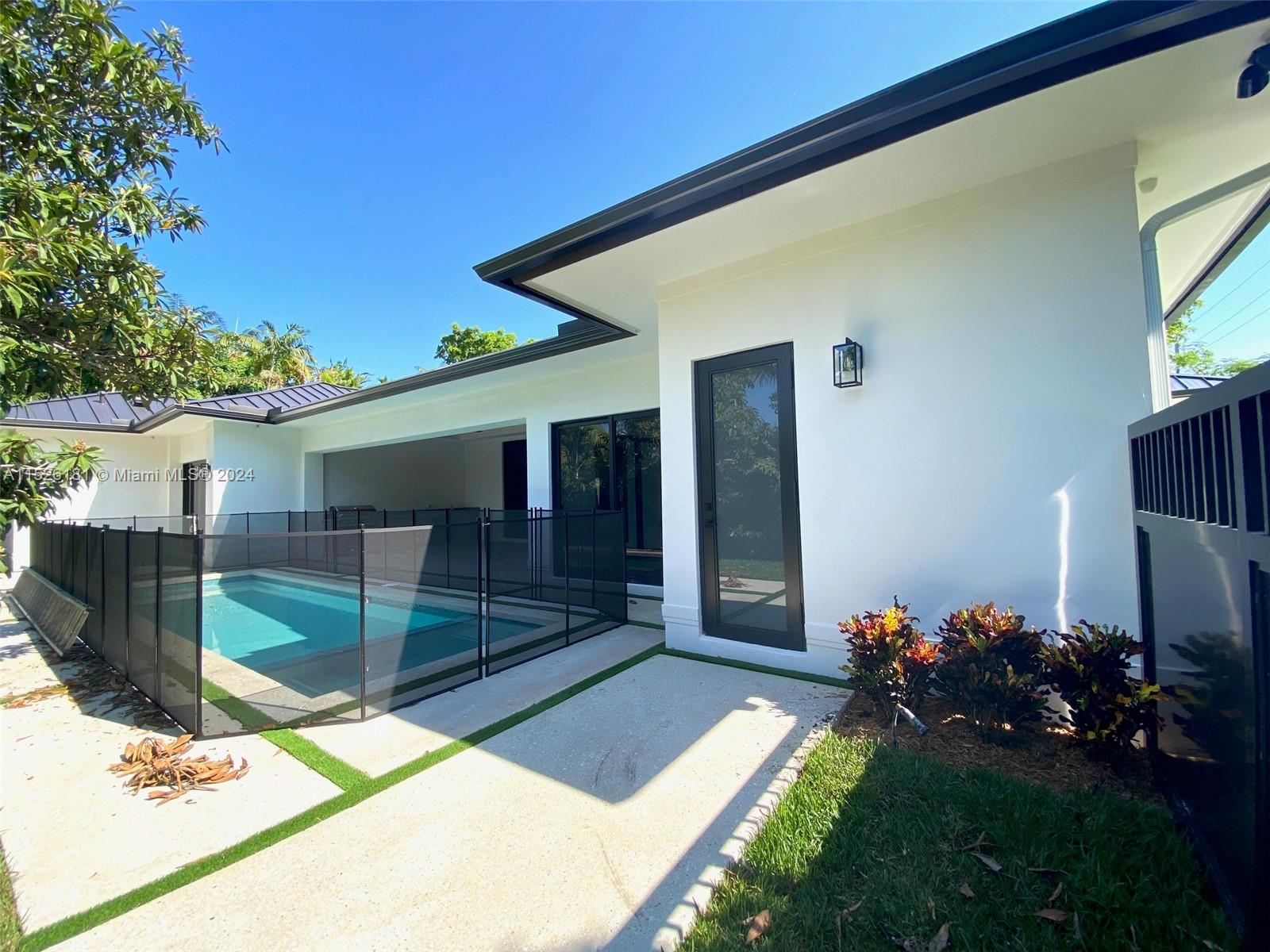 GARDEN ESTATES - Residential