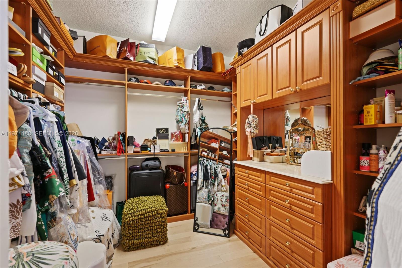 FOX HILL ESTATES OF BOCA - Residential