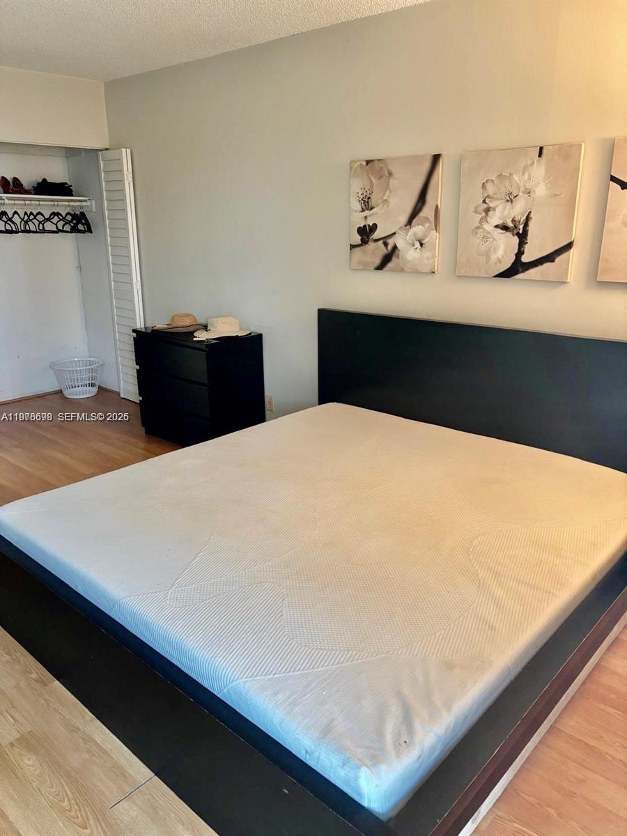 ARLEN HOUSE EAST CONDO - Residential