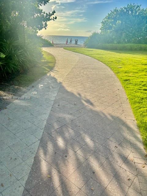 ARLEN HOUSE EAST CONDO - Residential