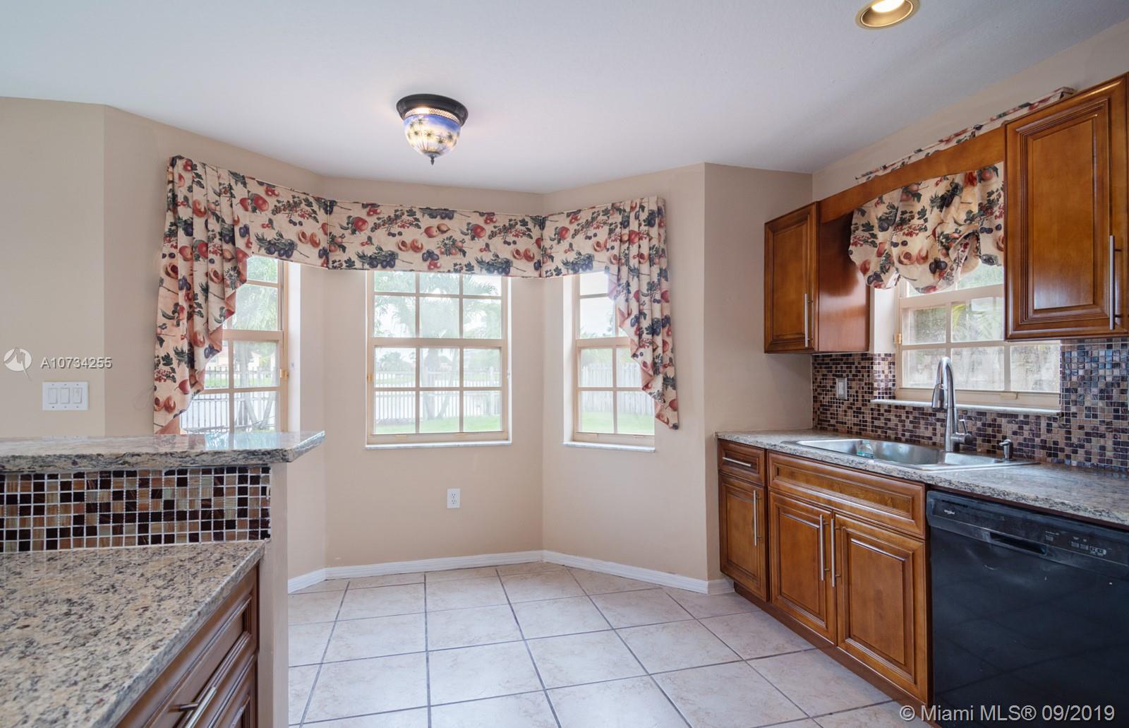 SAWGRASS PRESERVE - Residential