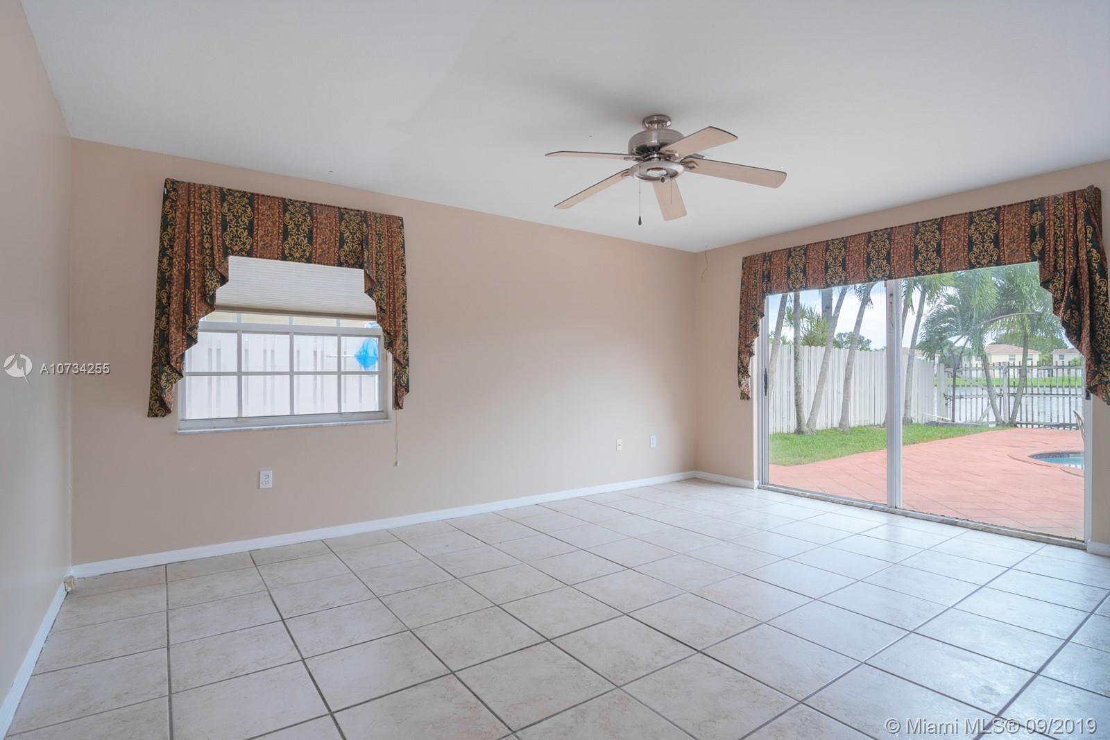 SAWGRASS PRESERVE - Residential