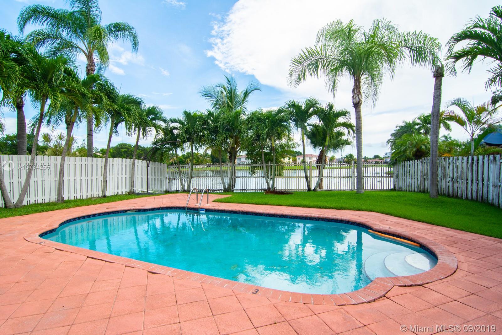 SAWGRASS PRESERVE - Residential