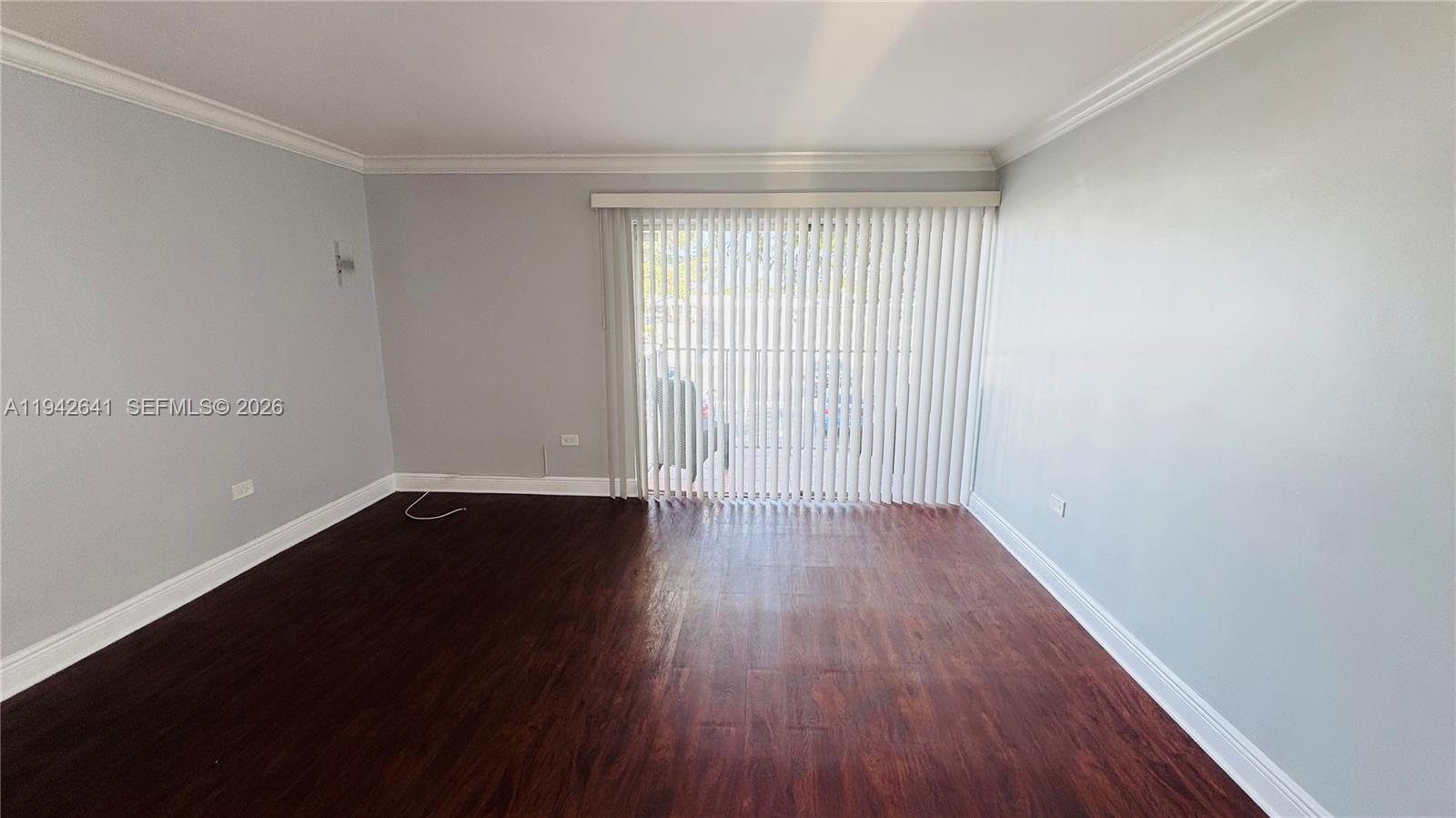 SUNSET PALMS WEST CONDO - Residential