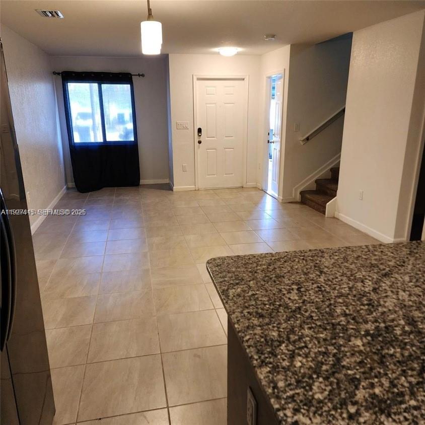 HICKORY PLACE - Residential Lease