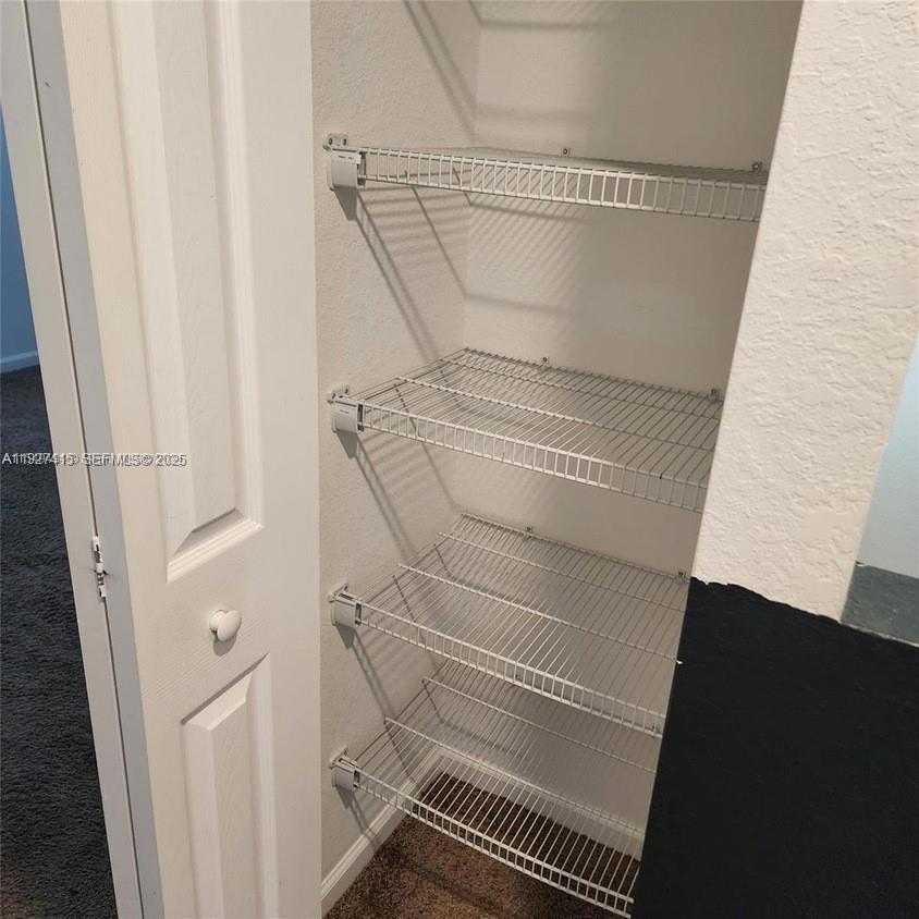 HICKORY PLACE - Residential Lease