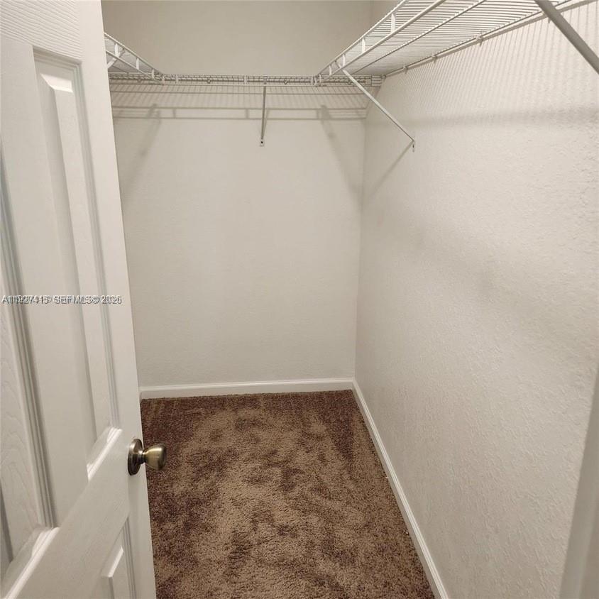 HICKORY PLACE - Residential Lease