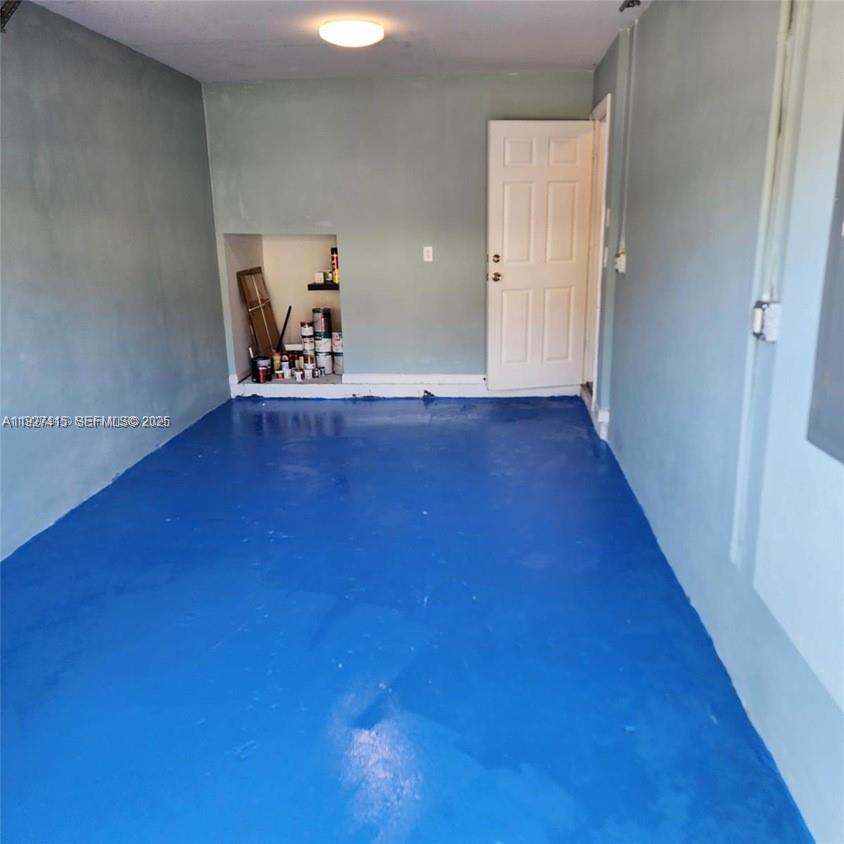 HICKORY PLACE - Residential Lease