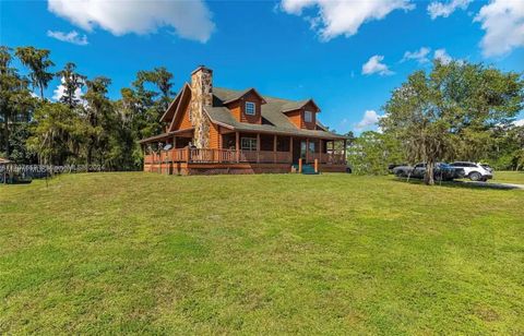 A home in Clewiston