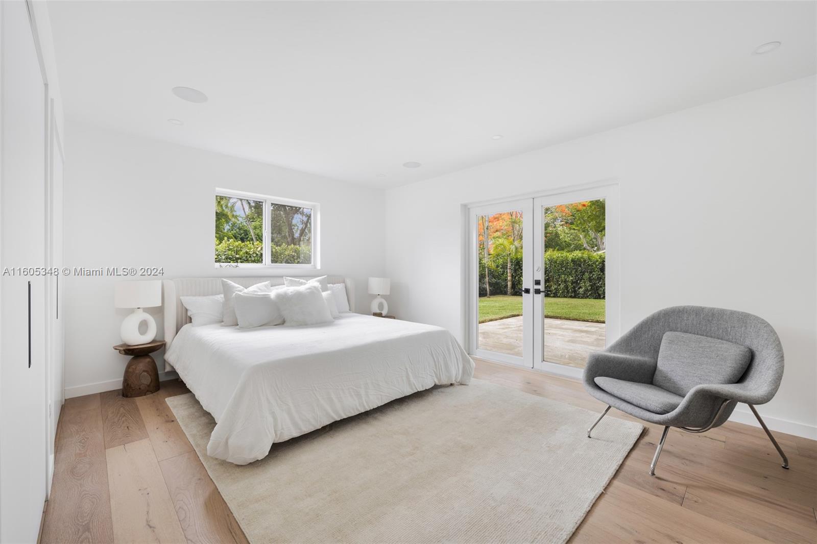 PATRICIA MANOR - Residential