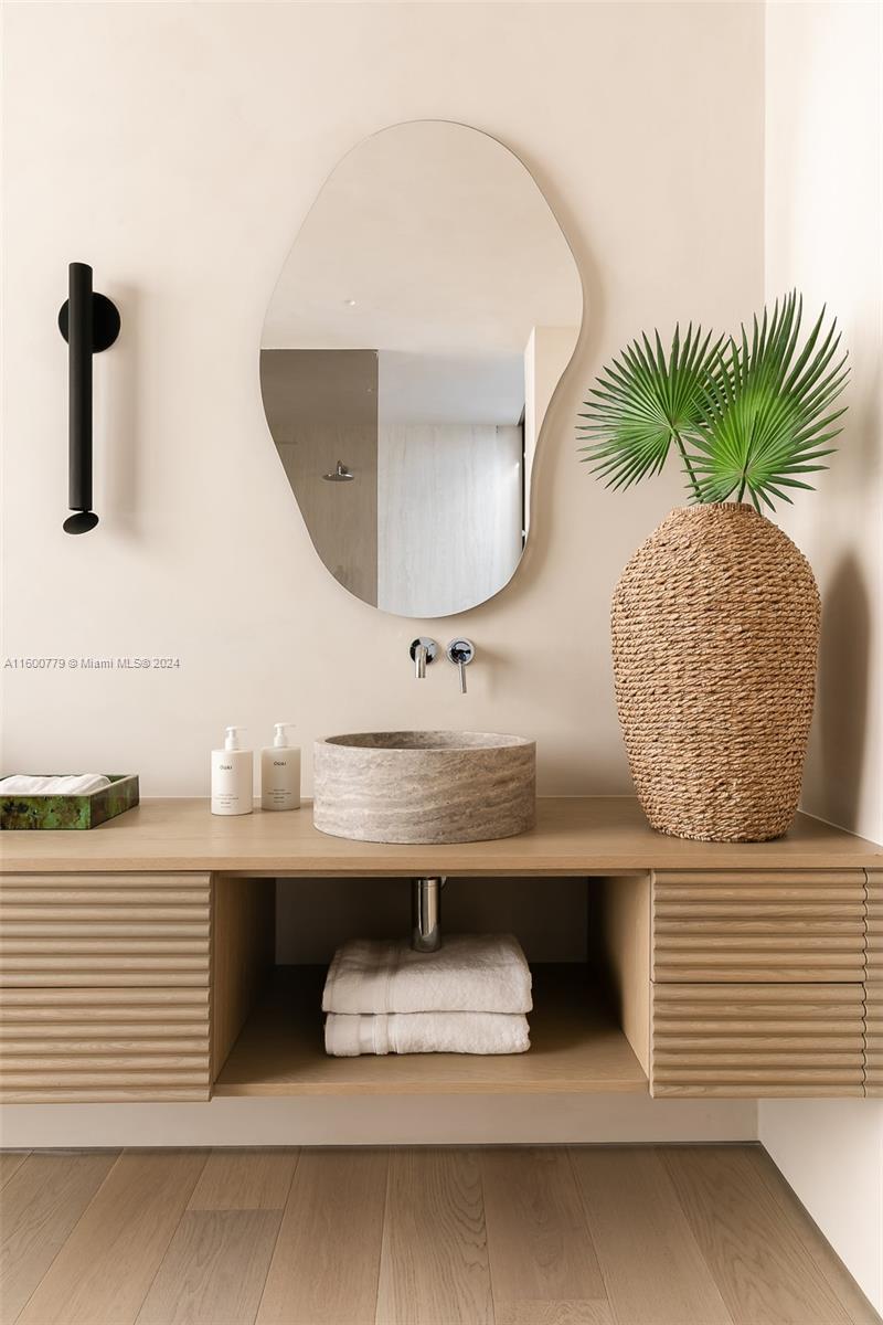 NAUTILUS EXTENSION 3RD - Residential