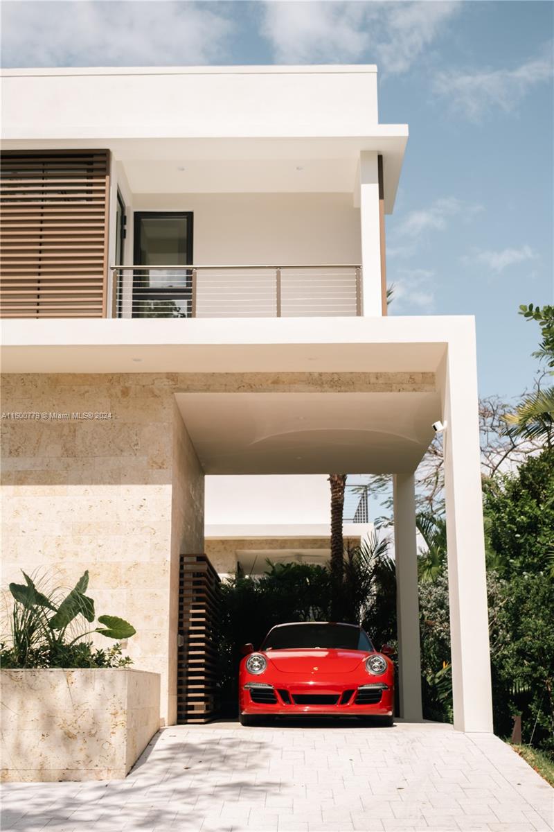 NAUTILUS EXTENSION 3RD - Residential