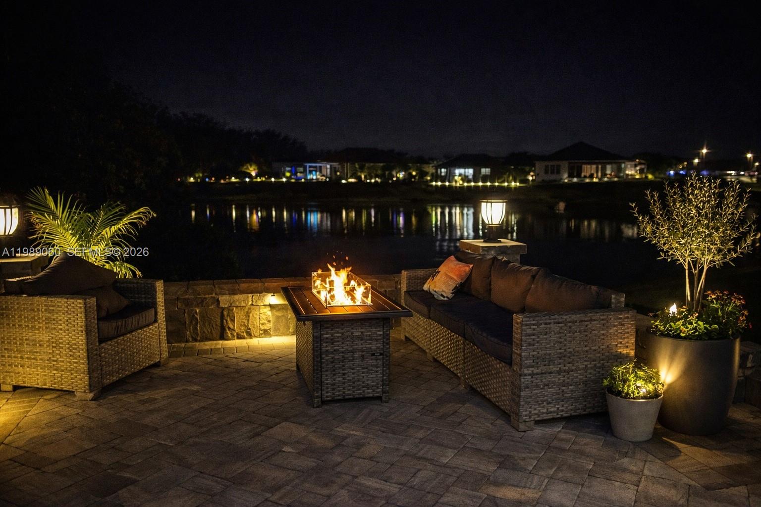 Lake Denham - Residential