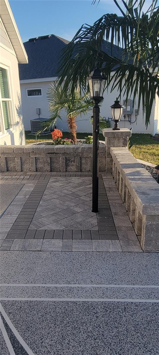 Lake Denham - Residential