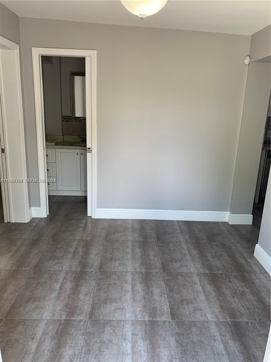 HIALEAH DEER PARK ADDN - Residential Lease