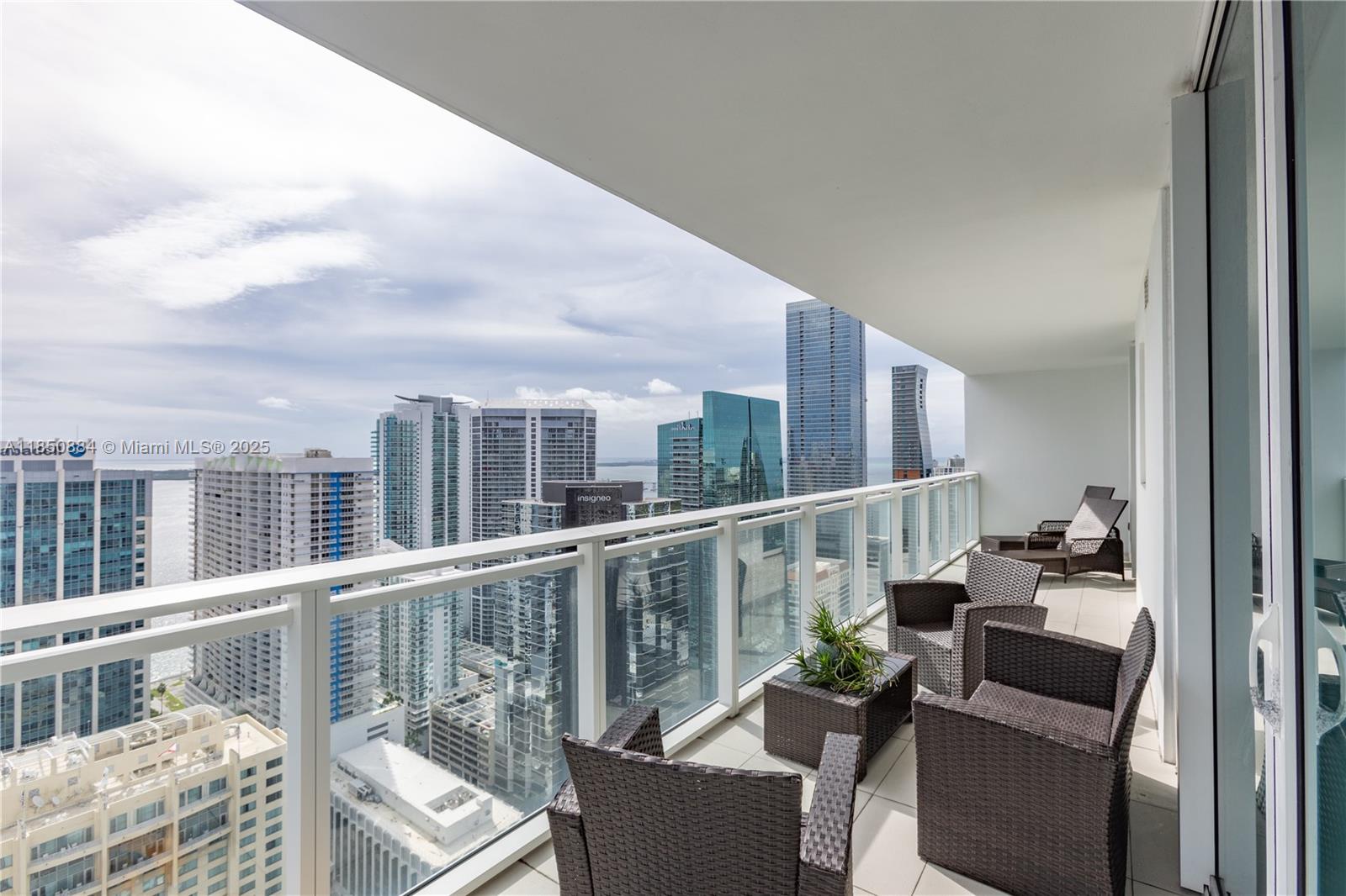 1080 Brickell 3906