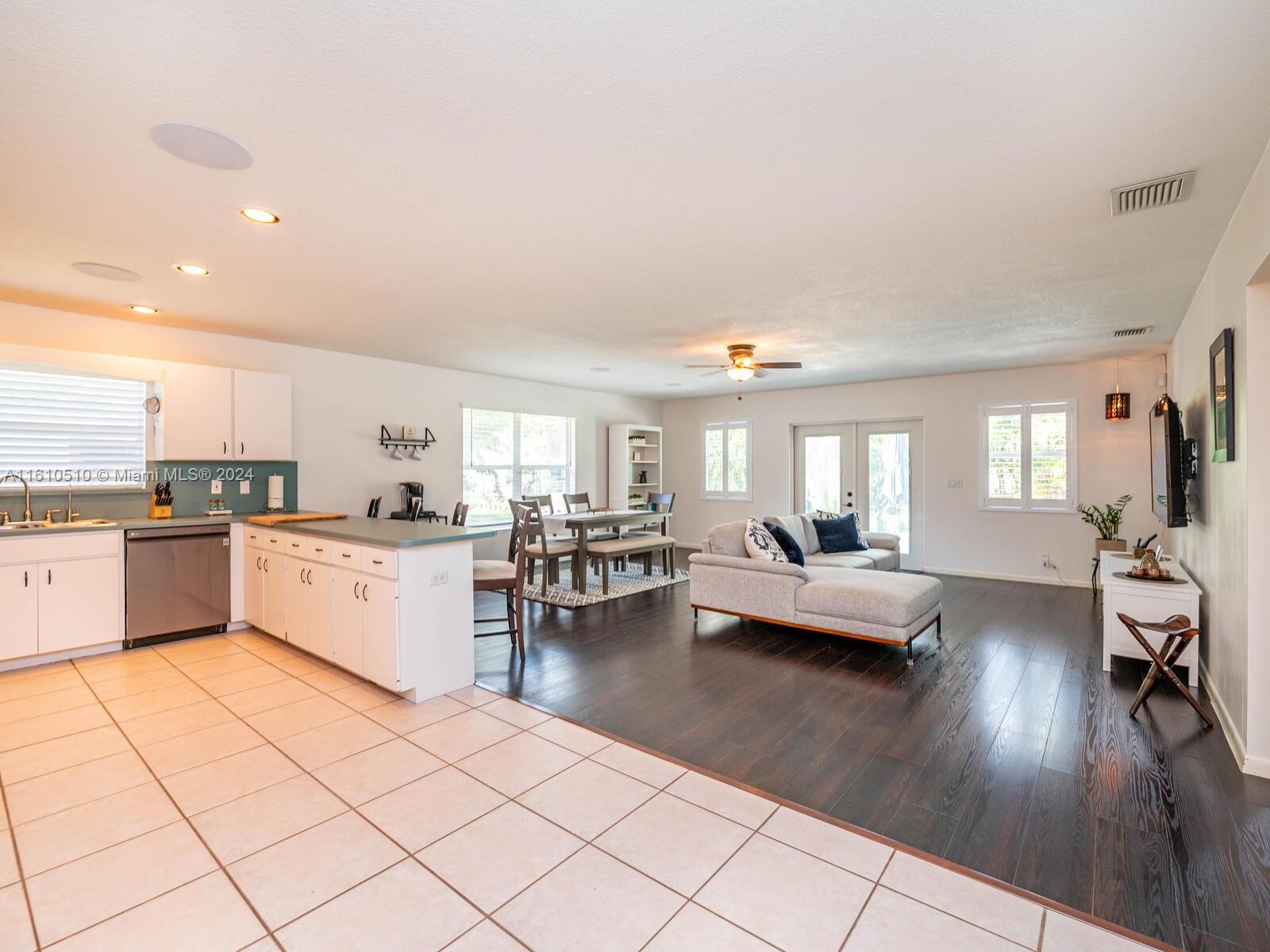 CHULA VISTA FIRST ADD REV - Residential Lease