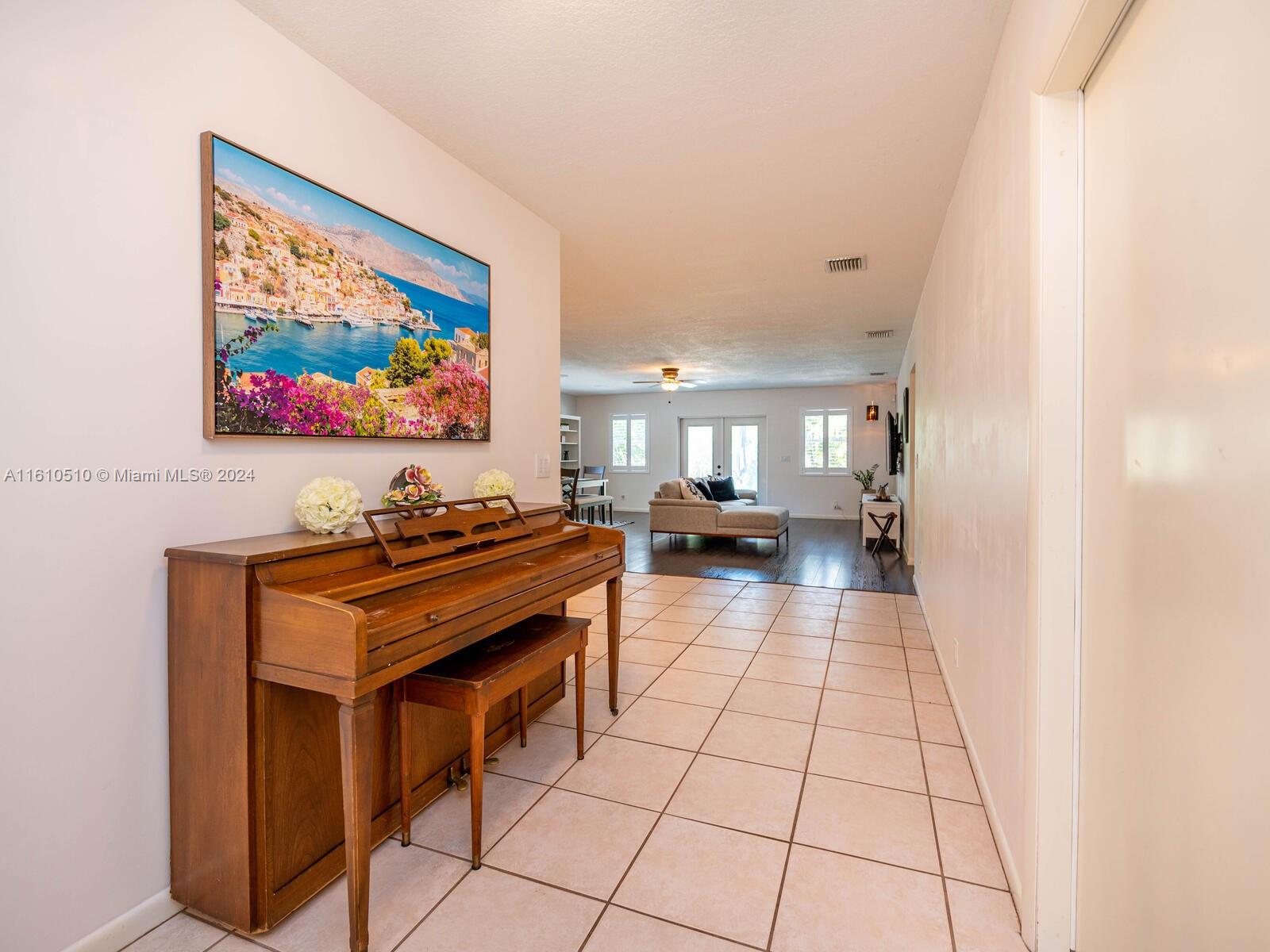 CHULA VISTA FIRST ADD REV - Residential Lease