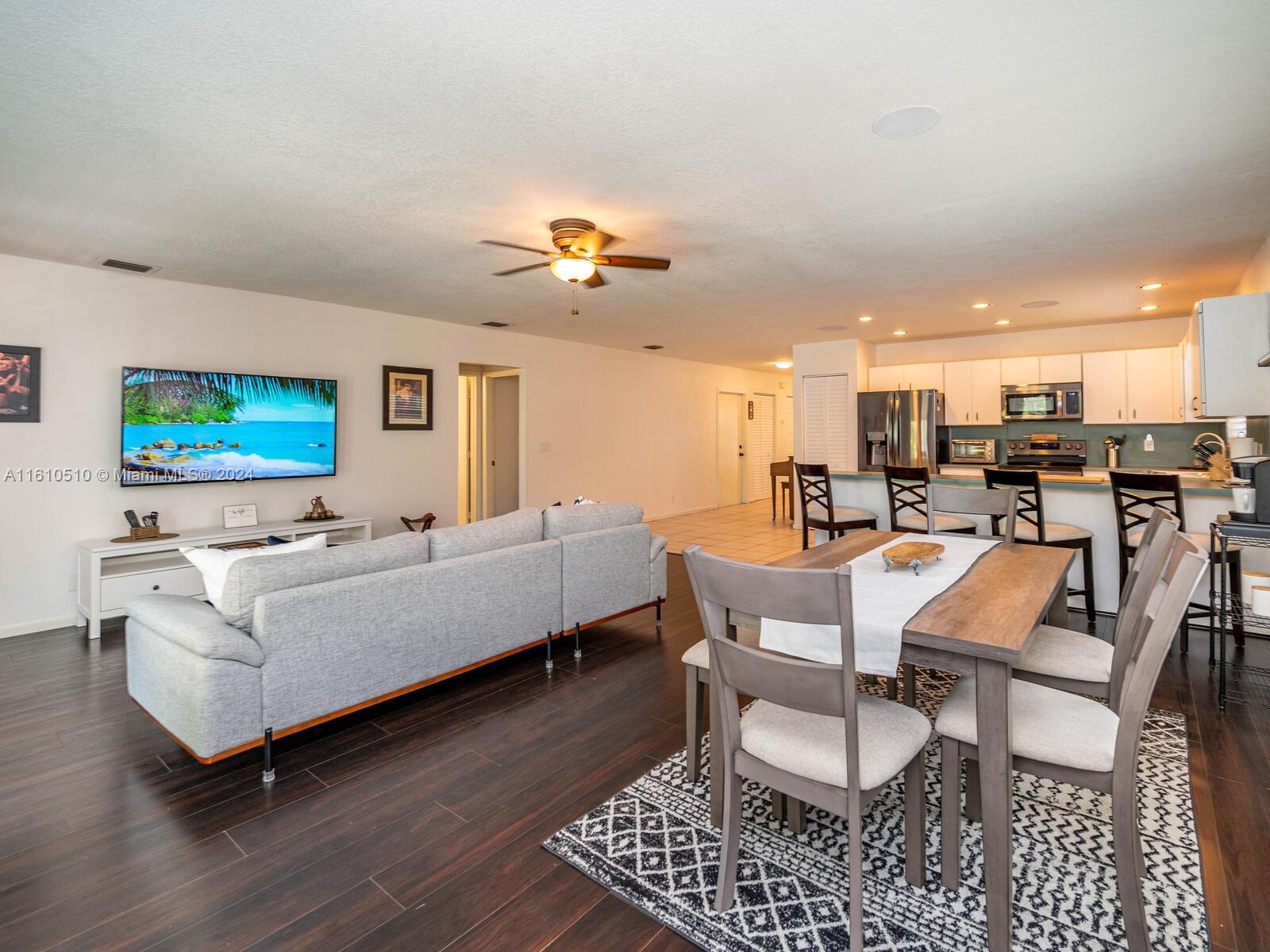 CHULA VISTA FIRST ADD REV - Residential Lease