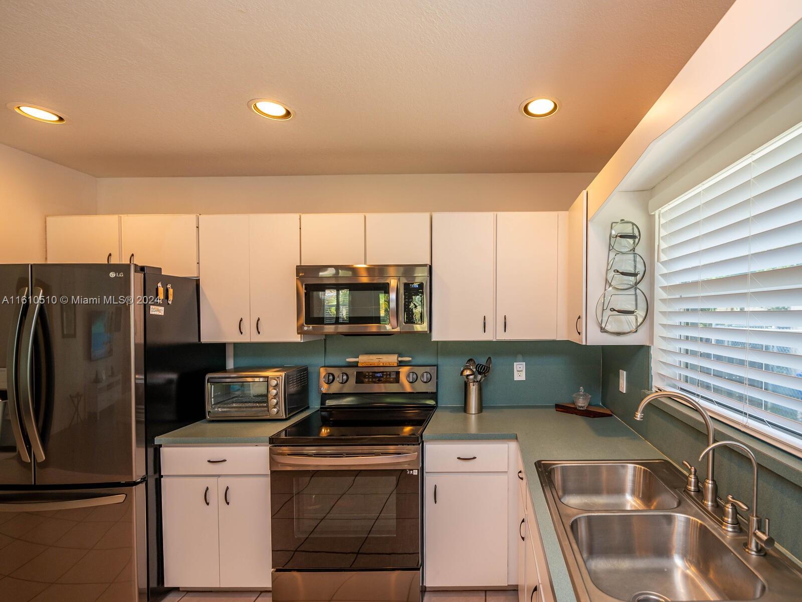 CHULA VISTA FIRST ADD REV - Residential Lease