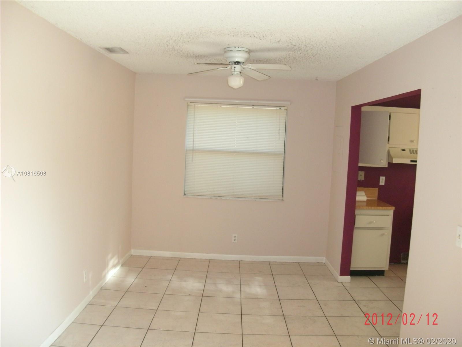 1318 White Pine Dr 8-D