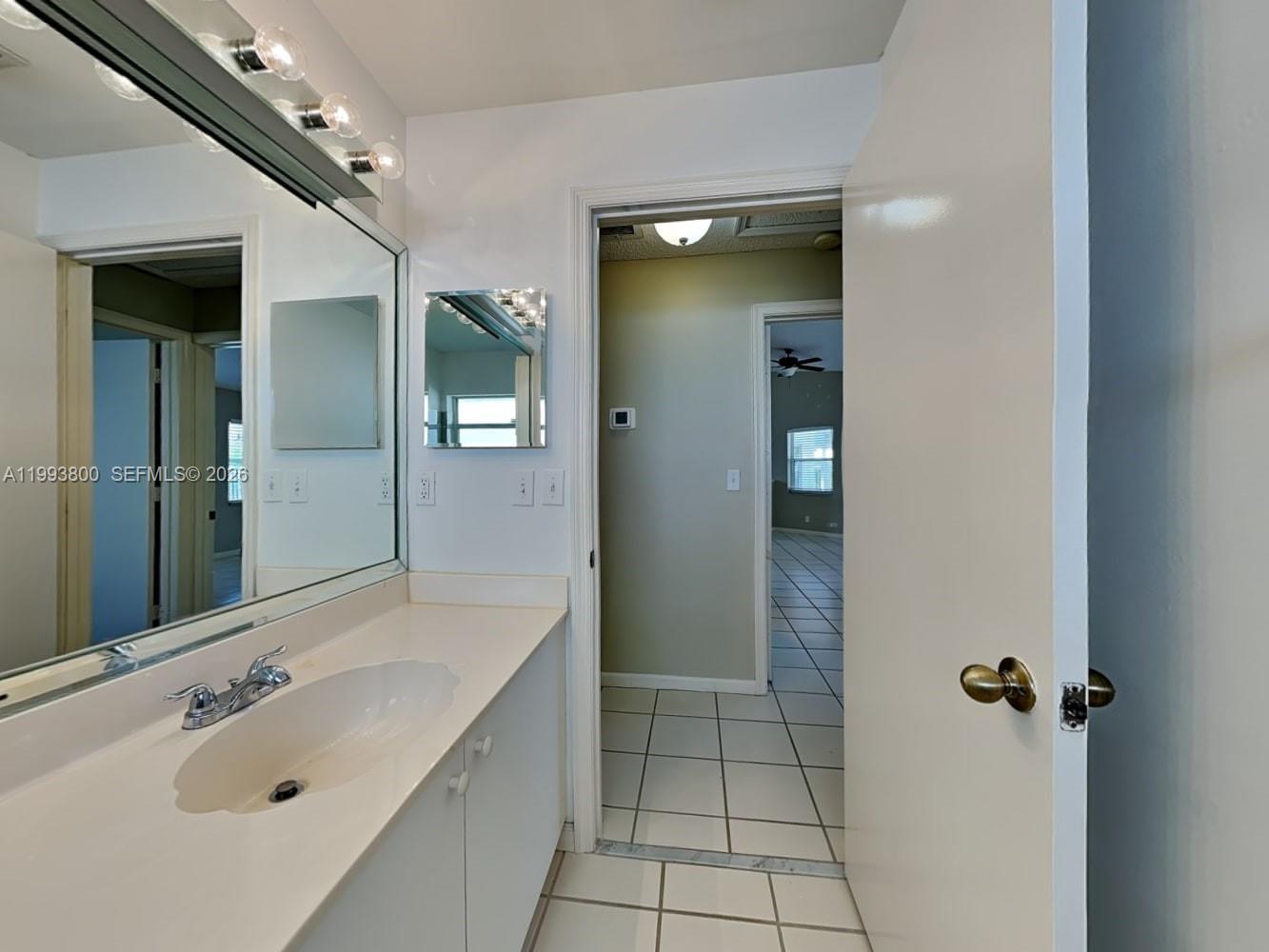 STONEGATE OF WELLINGTON - Residential Lease