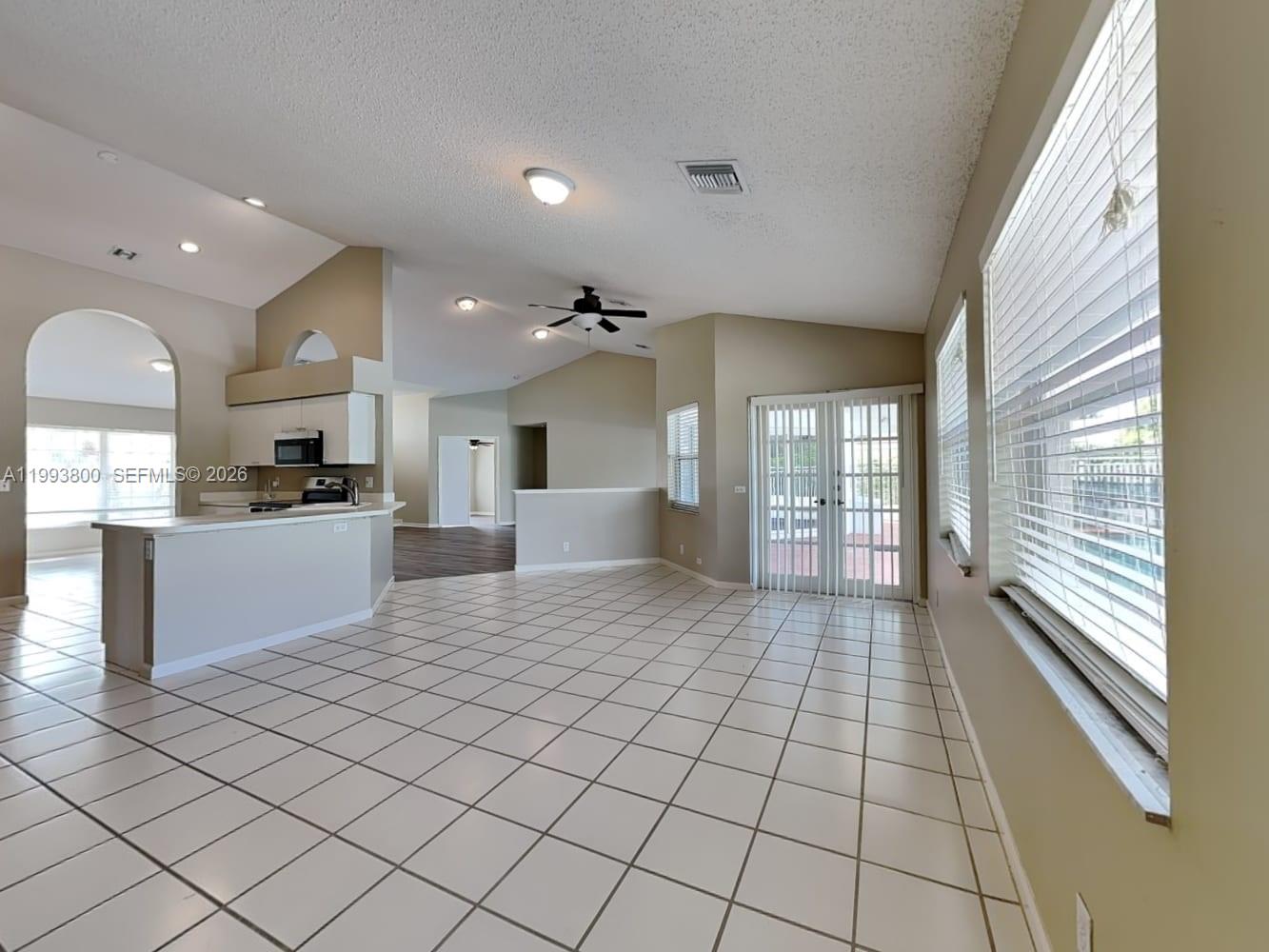 STONEGATE OF WELLINGTON - Residential Lease