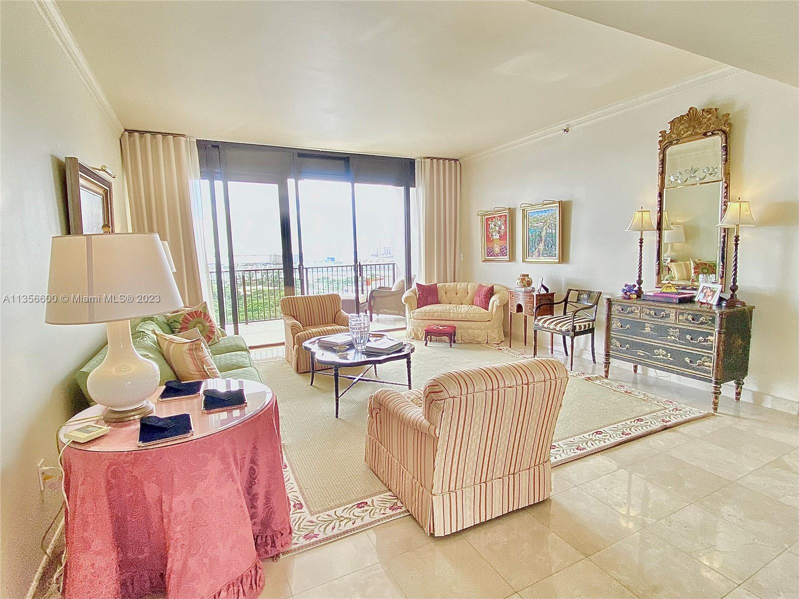 ONE THOUSAND VENETIAN WAY - Residential