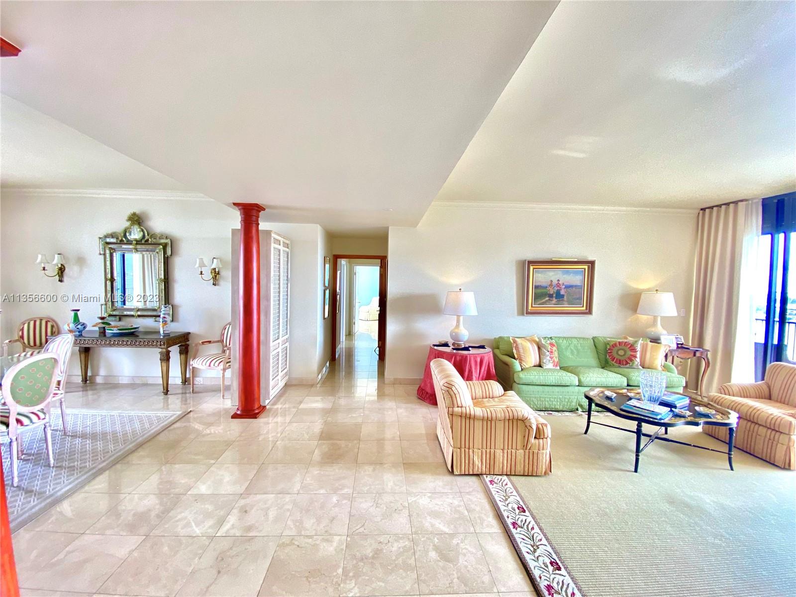 ONE THOUSAND VENETIAN WAY - Residential