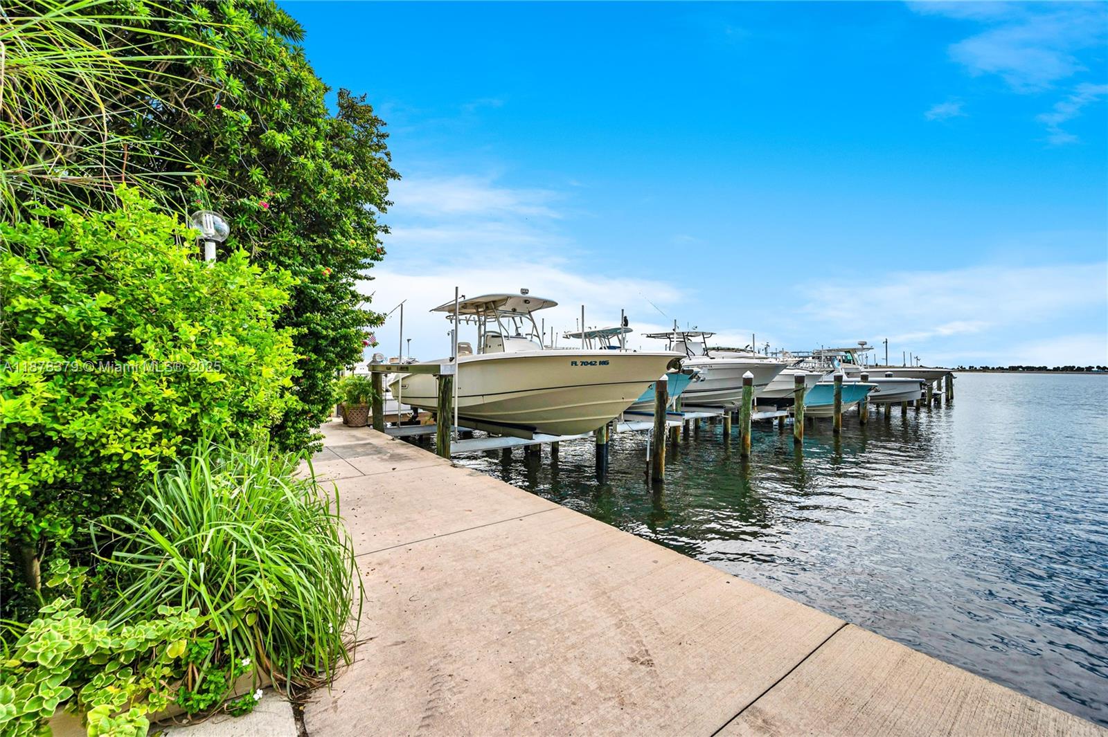 BRICKELL PLACE PHASE II C - Residential
