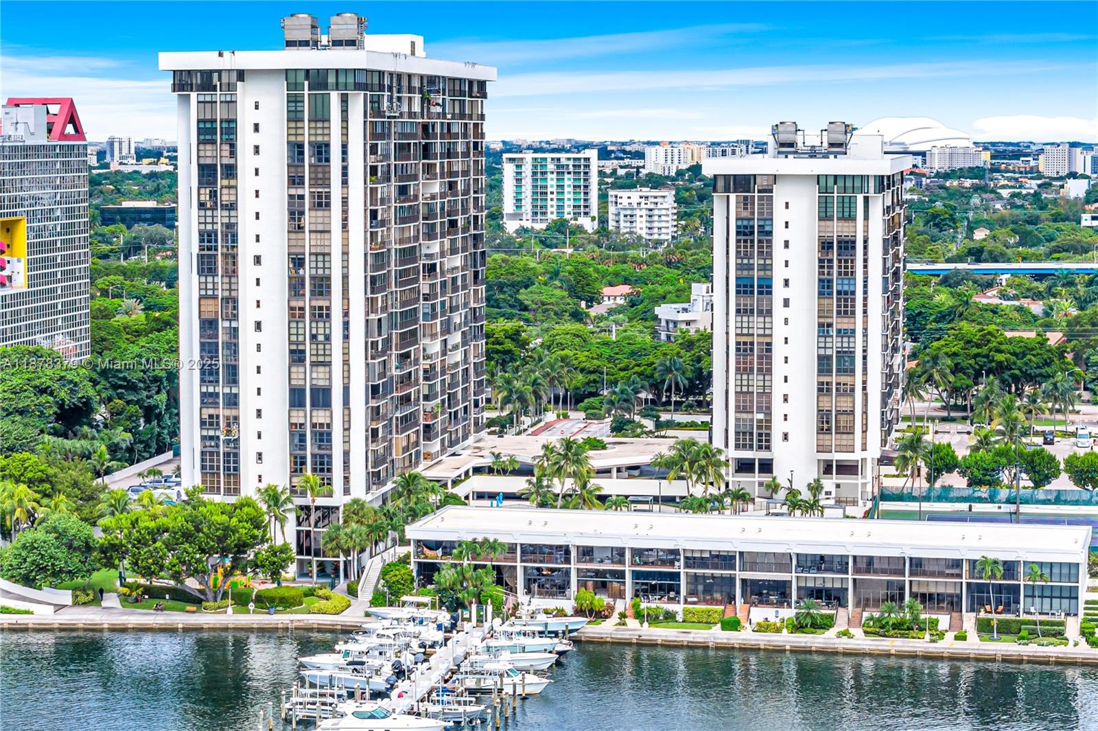 BRICKELL PLACE PHASE II C - Residential