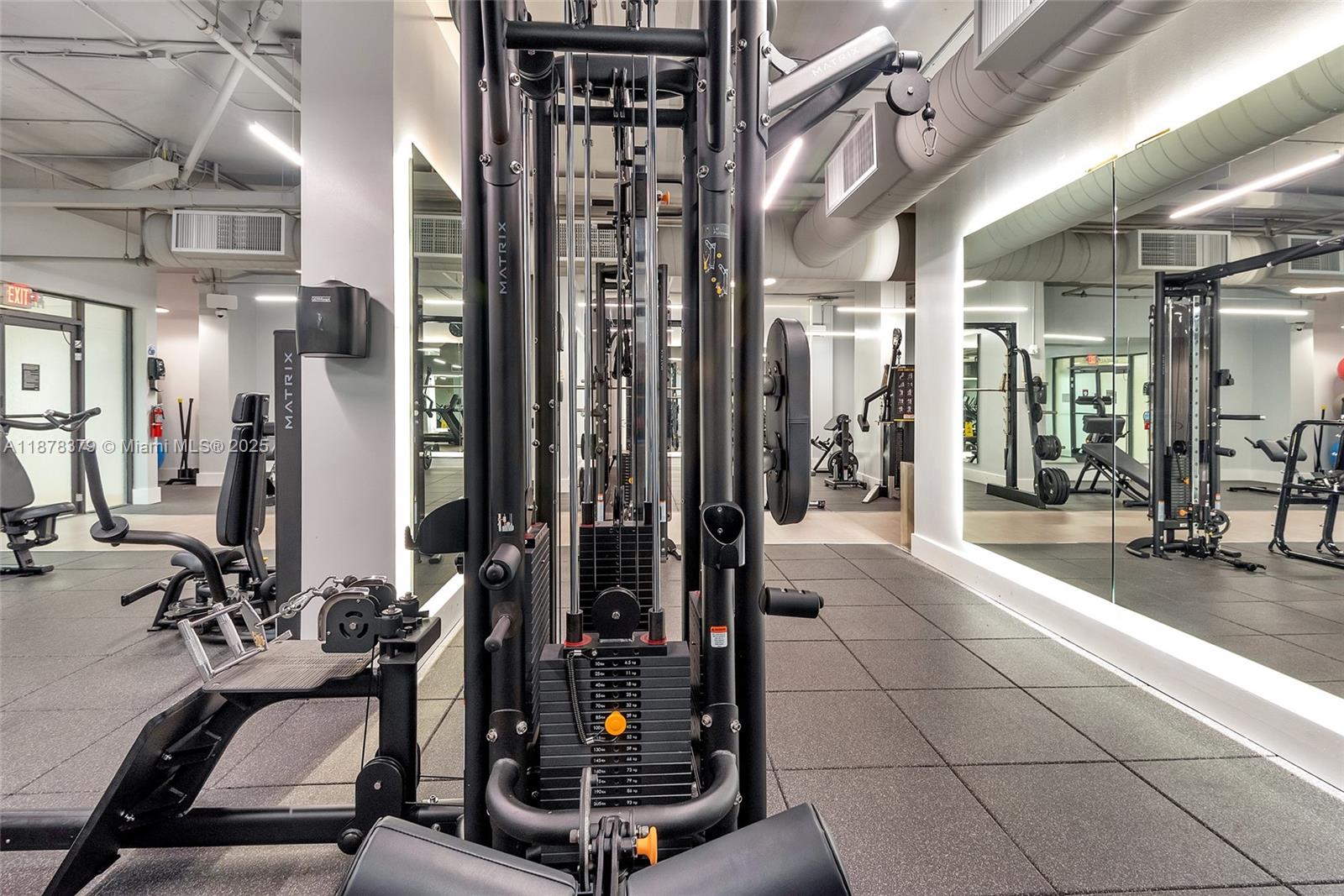 BRICKELL PLACE PHASE II C - Residential