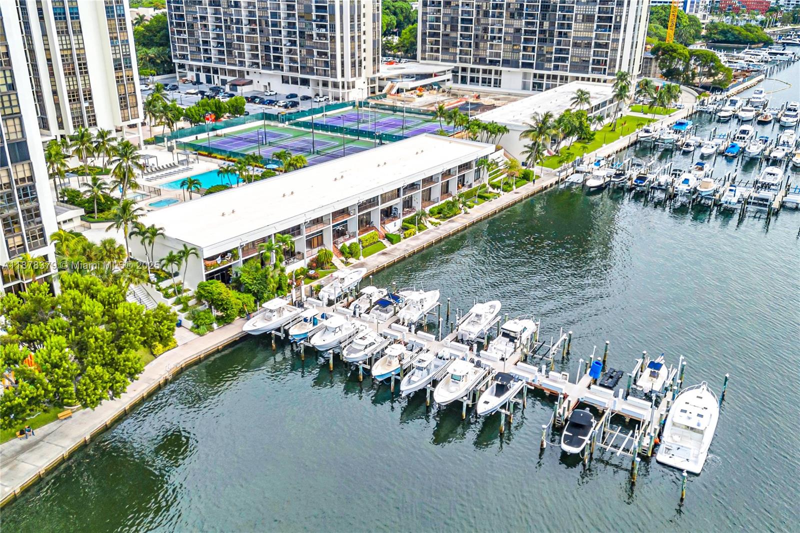BRICKELL PLACE PHASE II C - Residential