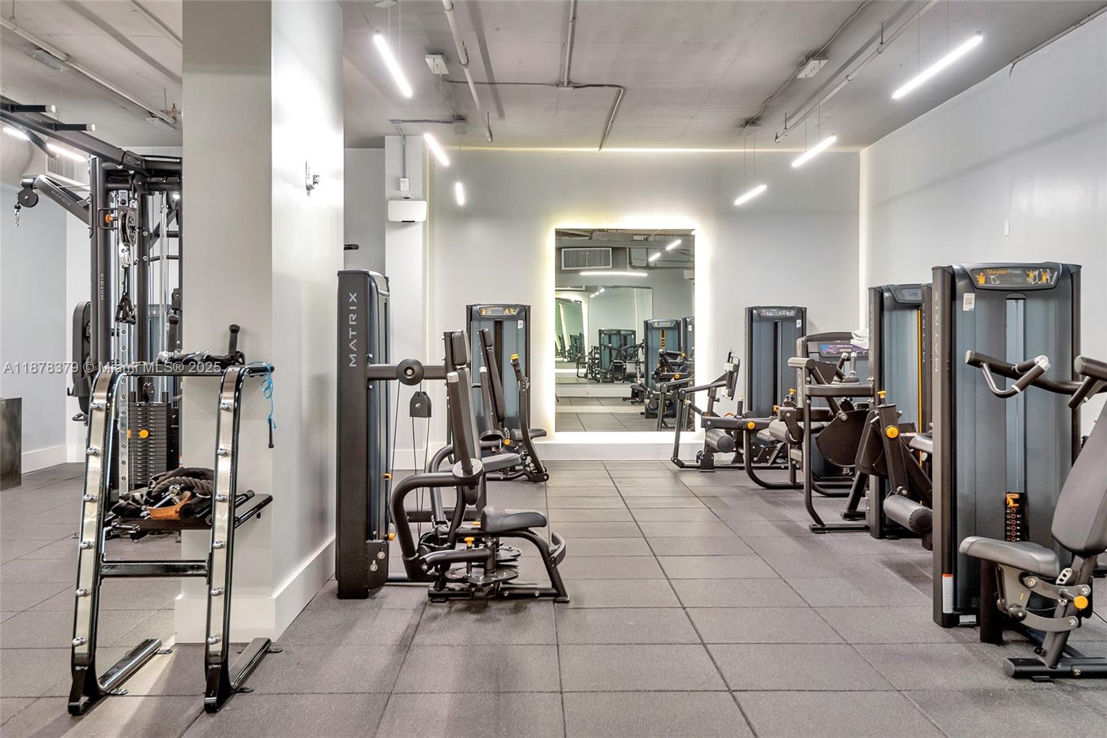 BRICKELL PLACE PHASE II C - Residential