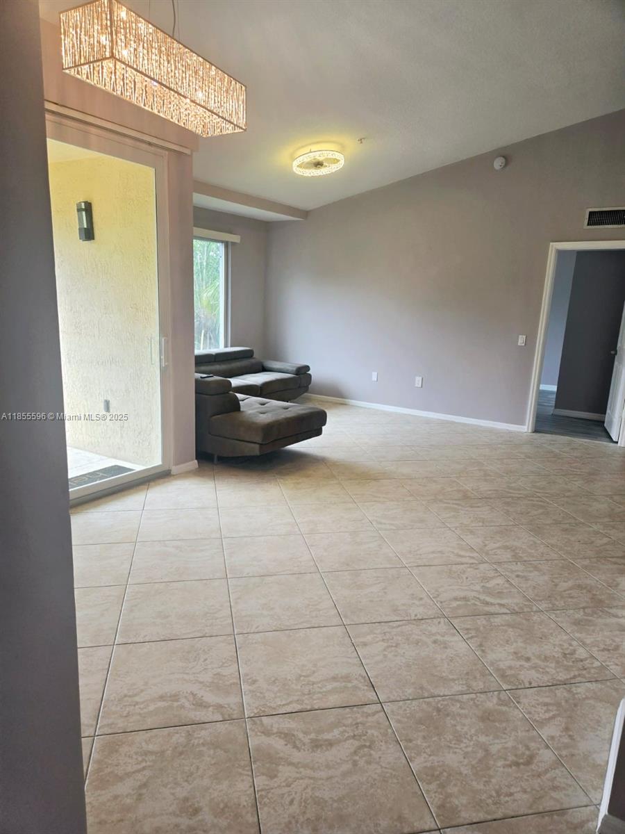 VILLA DEL SOL CONDO - Residential Lease