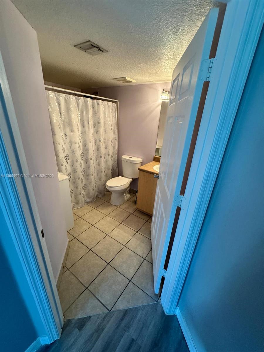 VILLA DEL SOL CONDO - Residential Lease