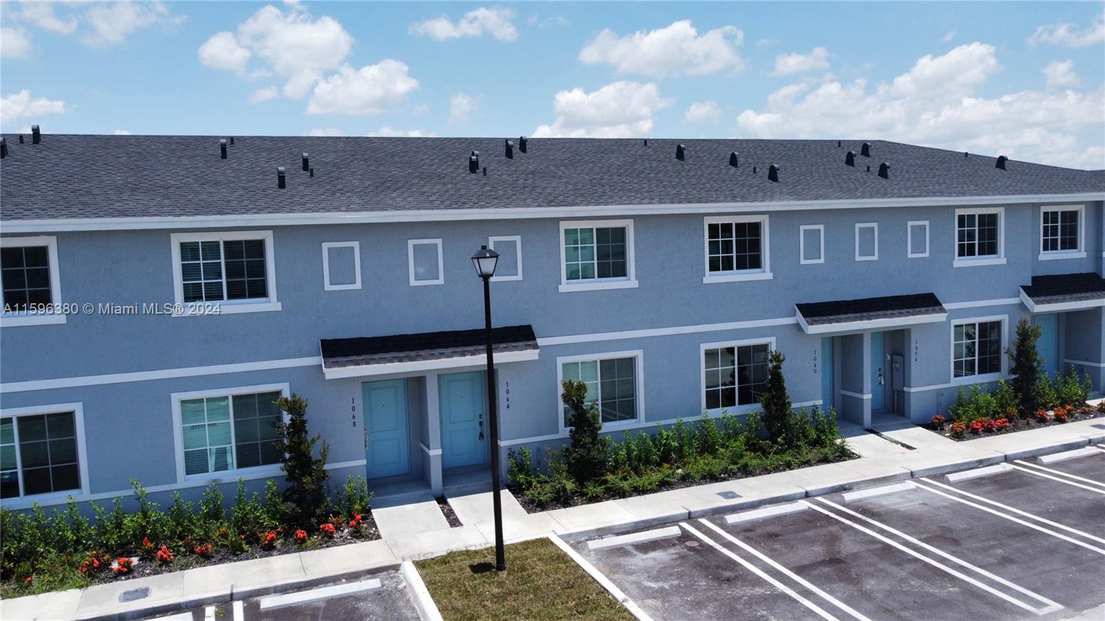 1064 NW 5 TER 1064