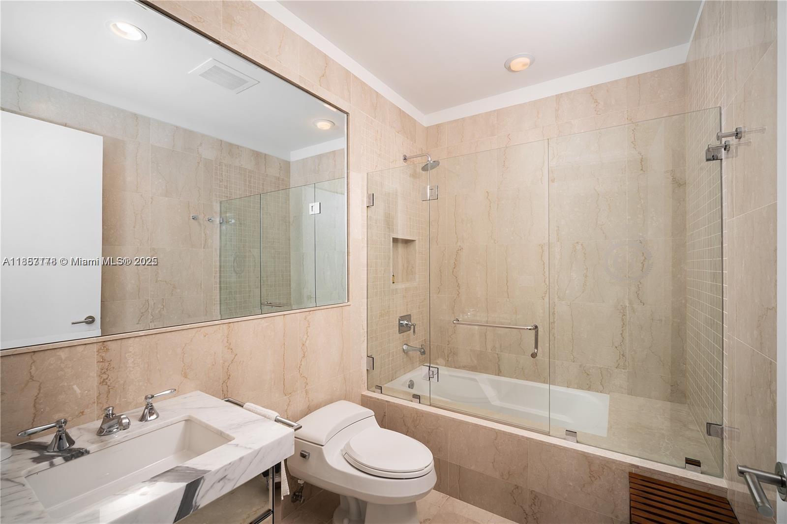 CHATEAU BEACH CONDO - Residential Lease