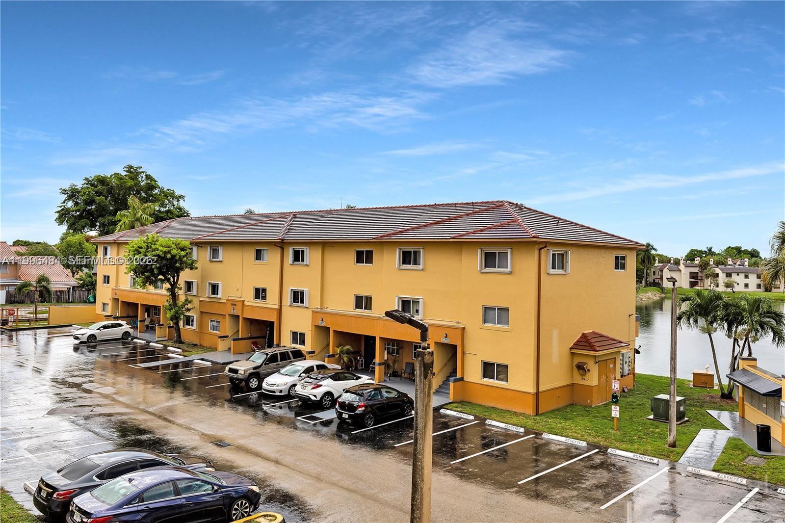 WATERVIEW CONDO - Residential Lease